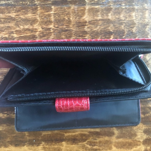 Red Patent Leather Checkbook Wallet (NWOT) - Picture 3 of 6